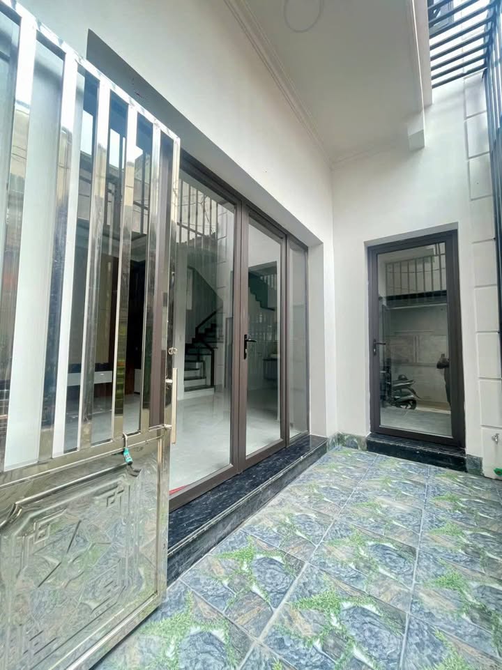 Nhà riêng 3 tầng tại đường Nguyễn Đức Cảnh, Hải Phòng 50m² giá 3.95 tỷ - Bìa đỏ chính chủ!