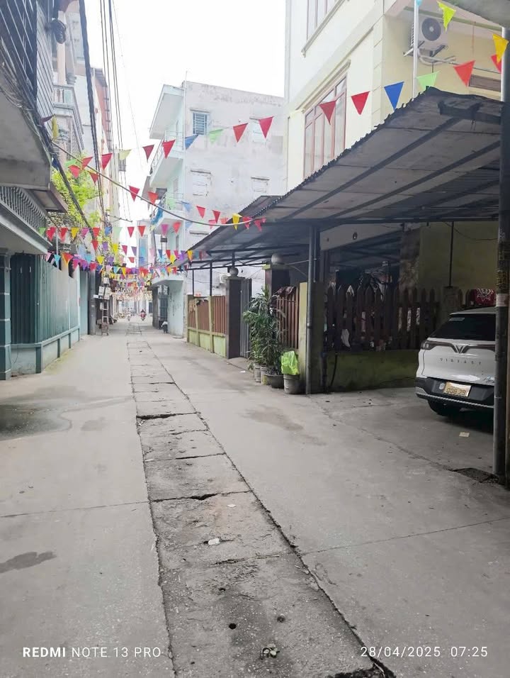 Đất nền Đông Tiến, Bắc Ninh 99m² giá 2 tỷ - Đầu tư sinh lời ngay!