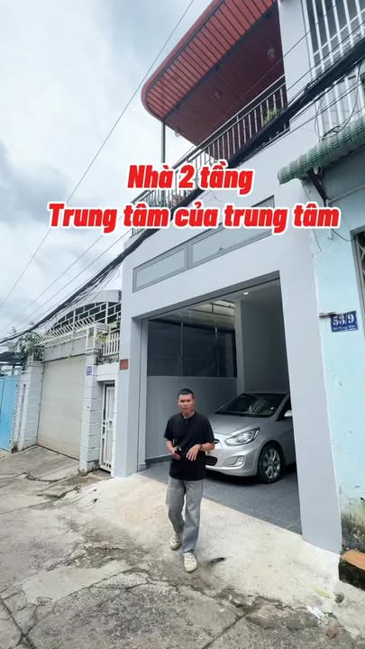 Nhà 1 mê tại Lê Hồng Phong, Buôn Ma Thuột 92m² giá 4.99 tỷ - Tiện nghi đầy đủ, sẵn sàng ở ngay!