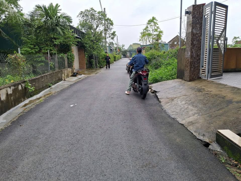 Đất nền Thôn Bình Lý, Xã Thạch Bình 152m² giá 1.7 tỷ - Hướng Tây Bắc, Đường nhựa rộng 5m!