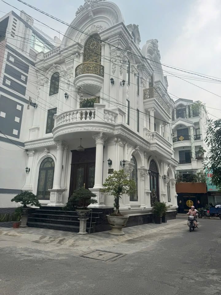 Bán dãy trọ 2 mặt tiền đường nội bộ tại Tân Phú, diện tích 175m² - Phù hợp xây biệt thự hoặc CHDV!