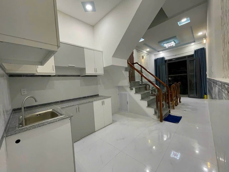 Nhà hẻm 3m 1 lầu Phú Mỹ Quận 7, 30m² giá 1.9 tỷ - Sổ đỏ chính chủ!