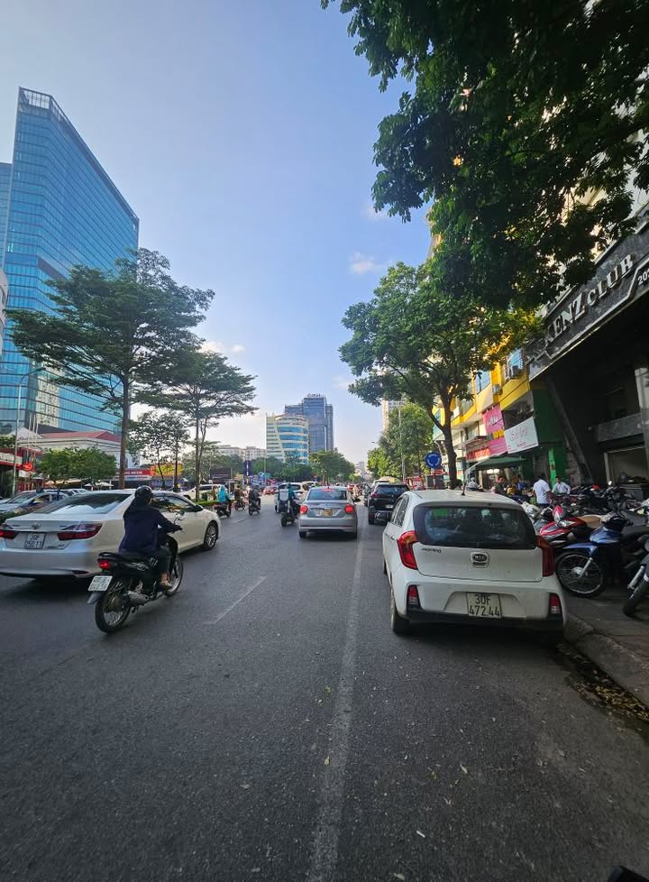 Lô đất vàng mặt phố Trung Kính, 80m² giá 30 tỷ - Cơ hội đầu tư không thể bỏ lỡ!