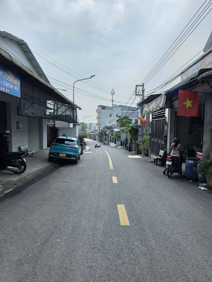 Nhà bán 125m² tại Tân Bình, Dĩ An - Giá chỉ 3.45 tỷ, Tiện ích kinh doanh nổi bật!