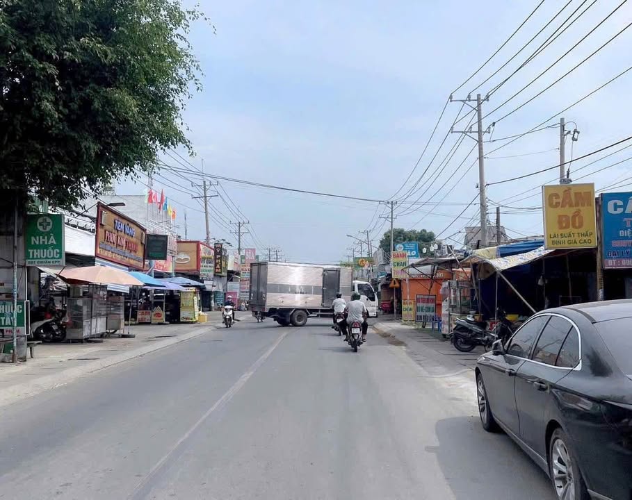 Nhà mặt tiền đường Liên Huyện, Tân Bình, Dĩ An 900m² giá 19 tỷ - Đầu tư sinh lời ngay!