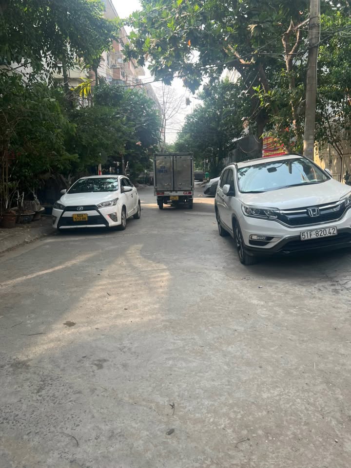 Nhà 4 tầng hẻm xe hơi Nguyễn Xí, Bình Thạnh 80m² giá chỉ 15 tỷ - Cơ hội vàng không thể bỏ lỡ!