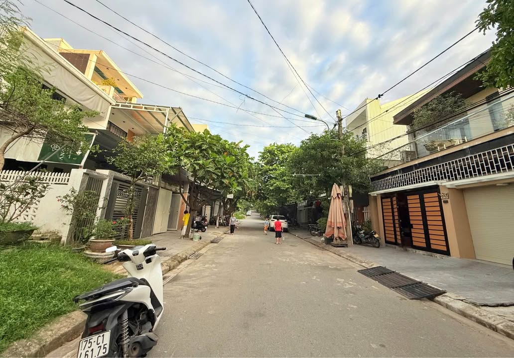Đất mặt tiền Võ Quang Hải Thủy Xuân 92m² giá 3 tỷ - Cơ hội đầu tư tuyệt vời!
