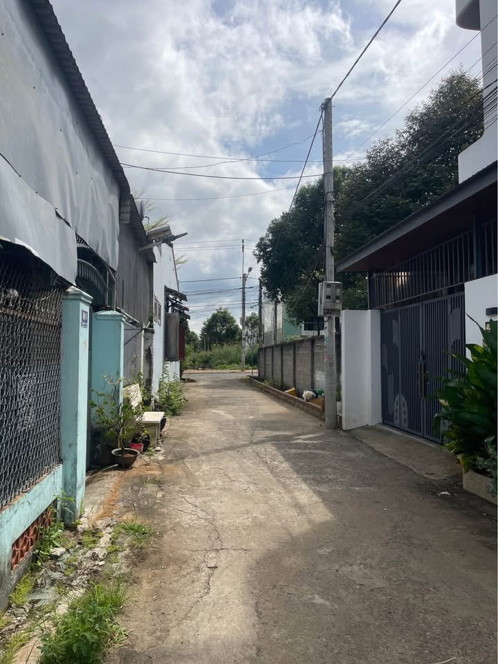 Bán đất hẻm 49 Nguyễn Phúc Chu, phường Thành Nhất, 100m² giá 1.55 tỷ - Đất đẹp, vị trí đắc địa!