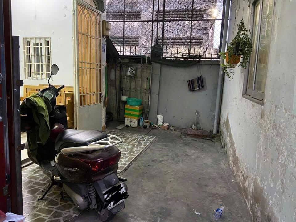 Nhà cho thuê hẻm xe 3 gác đường 8 Trường Thọ, Thủ Đức - 10 triệu/tháng, sẵn sàng nhận nhà!