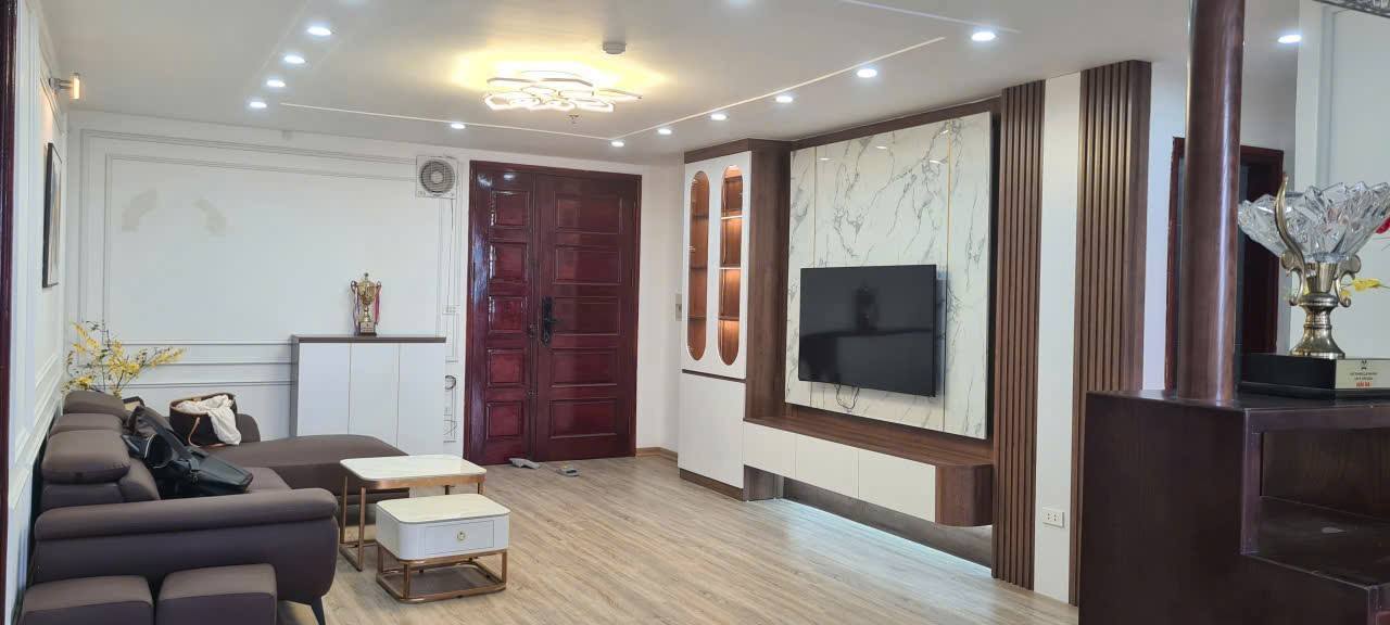 Căn hộ Bình Vượng 200 Quang Trung 111,3m² giá 6,9 tỷ - Sẵn sàng vào ở!