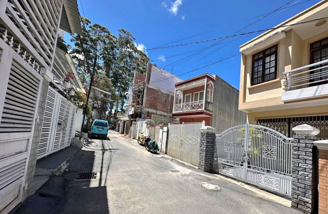 Bán đất liền kề 92m² tại Phường 2, Đà Lạt - Giá 6 tỷ, thương lượng ngay!