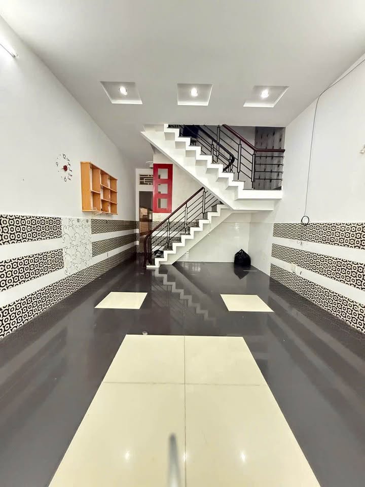 Nhà mặt tiền cho thuê tại đường Lê Lợi, Vũng Tàu - Diện tích 95m², giá 9.5 triệu/tháng