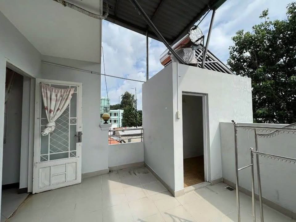 Nhà cho thuê đường Nguyễn Thái Sơn, Gò Vấp 36m² giá 15 triệu - Thích hợp cho gia đình!