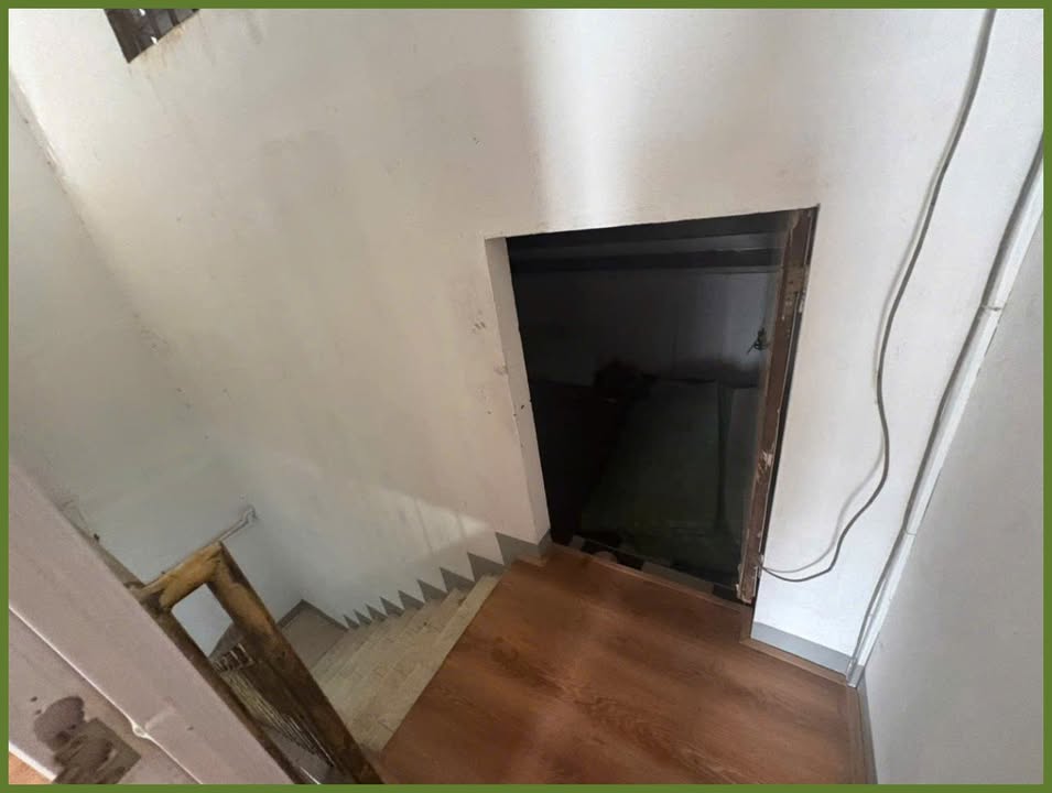 Nhà cho thuê hẻm Trần Hữu Trang, Phú Nhuận 72m² giá 20 triệu - Khu vực yên tĩnh, tiện nghi!