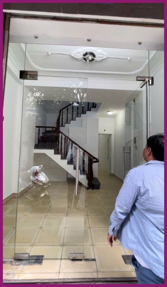 Nhà Hẻm Xe Hơi Phan Văn Sửu P.13 Q.Tân Bình 44m² giá 15 triệu - Khu vực an ninh, tiện ích đầy đủ!