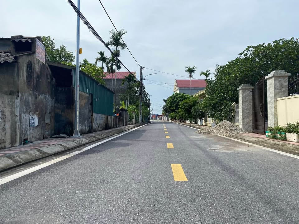 Đất nền Kiến Thụy Hải Phòng 100m² giá 1.35 tỷ - Đường ô tô đỗ tận nơi!