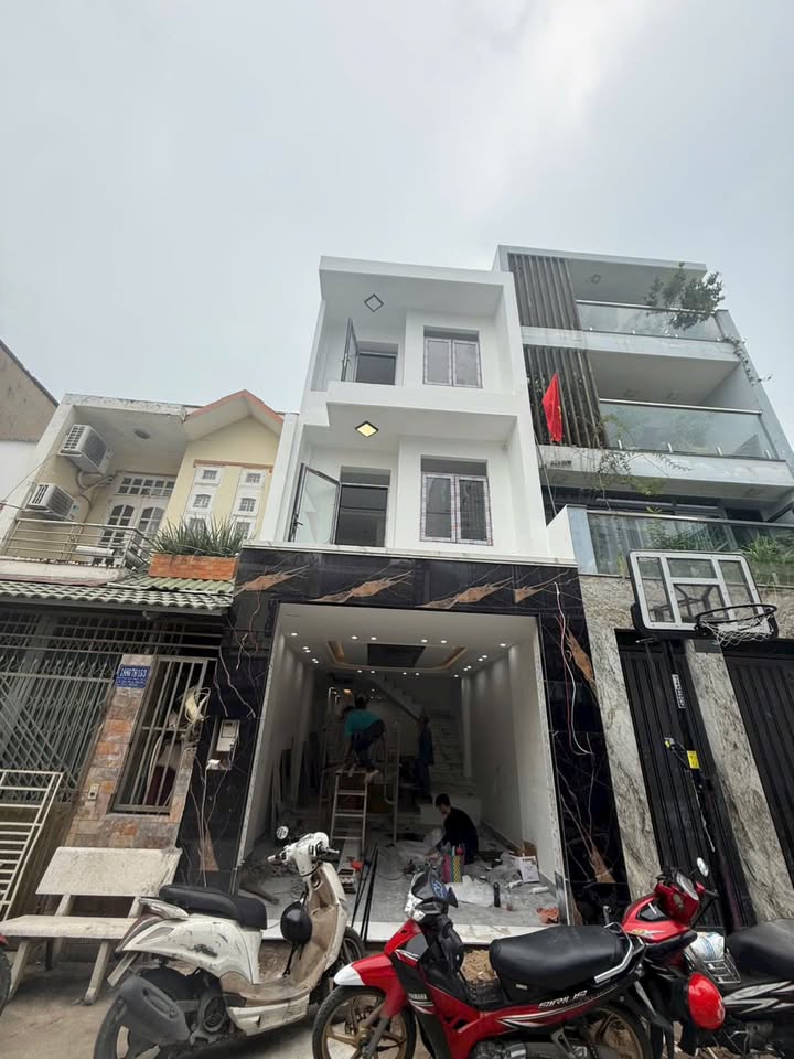 Nhà phố Hẻm 1886 Huỳnh Tấn Phát, Nhà Bè 60m² giá 6.79 tỷ - Sẵn sàng vào ở ngay!