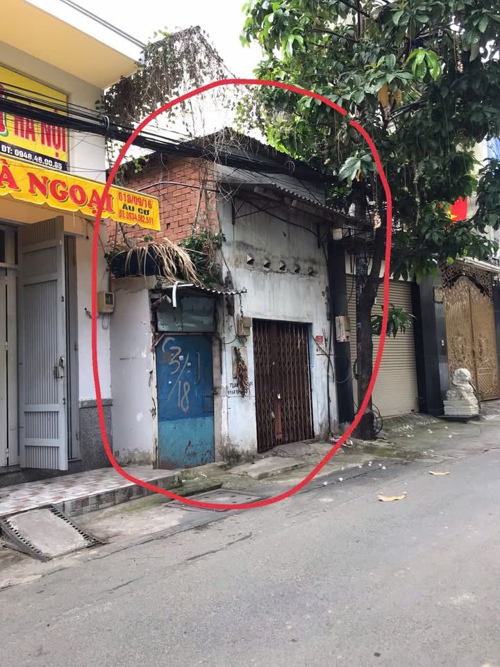 Nhà bán gấp đường Âu Cơ, Tân Bình, 82.3m² giá 12.3 tỷ - Tiện xây mới ngay!