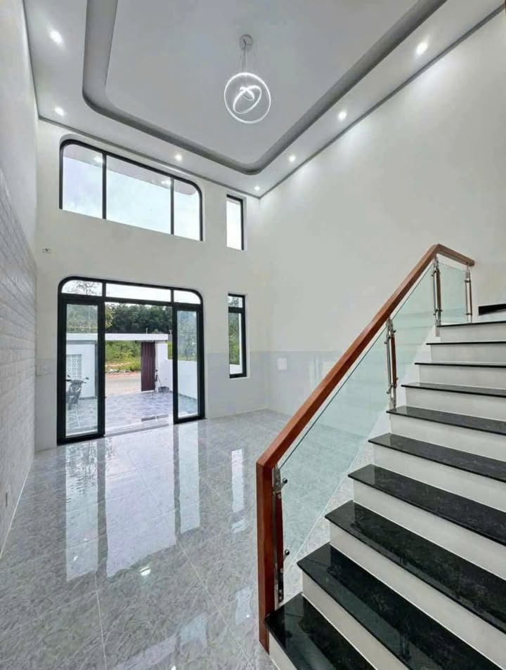 Nhà nở hậu đẹp tại Sư Vạn Hạnh, Quận 10 - Giá 15.2 tỷ, phong thủy tốt!