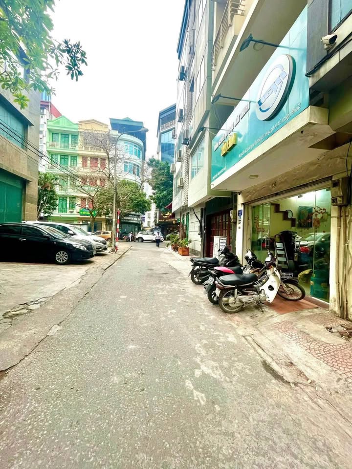 Nhà mặt phố Nguyễn Thị Định, Cầu Giấy, 60m² giá 33.5 tỷ - Kinh doanh đỉnh cao!