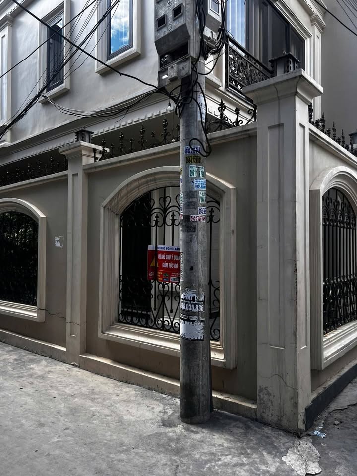 Bán Căn Góc Townhouse 3 Tầng 47m² Đường Đồng Hòa - Giá 2.85 Tỷ - Nở Hậu, Ô Tô Vào Tận Nhà!