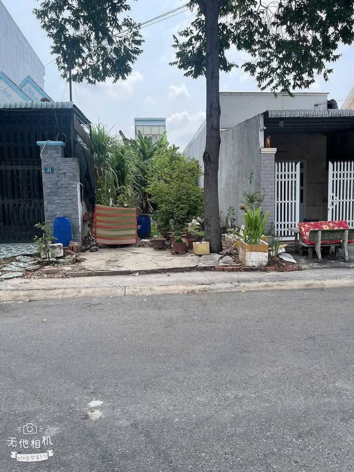 Đất thổ cư Bến Cát, 150m² giá 2 tỷ - Đường nhựa 8m, tiện ích đầy đủ!