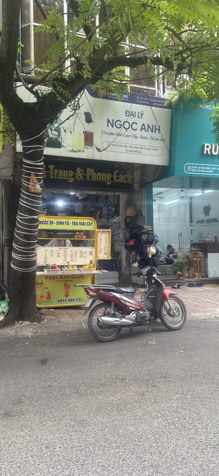 Nhà mặt phố Lê Văn Hiến, Từ Liêm 38m² giá 12.95 tỷ - Phù hợp kinh doanh và văn phòng!