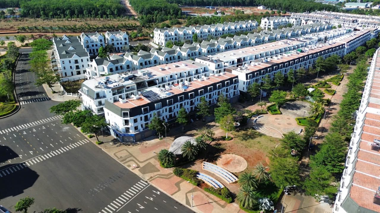 Shophouse EcoCity Premia Buôn Ma Thuột 120m² giá 7.8 tỷ - Cơ hội đầu tư tuyệt vời!