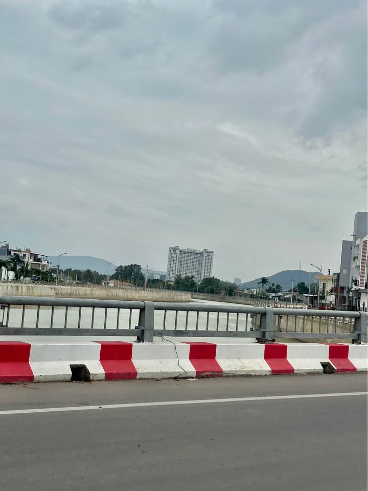 Đất nền Nhơn Bình 45m² giá 1.48 tỷ - Gần chợ Dinh và trường cấp 2