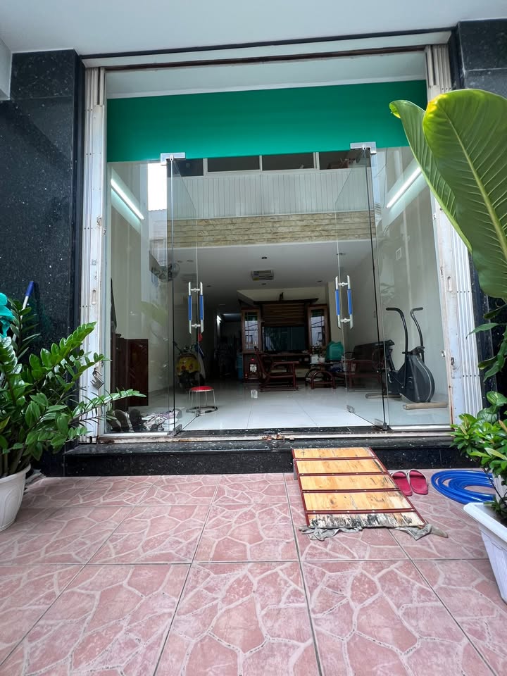 Nhà phố Tân Hòa, Tân Bình 75m² giá 7.6 tỷ - Sổ hồng chính chủ!