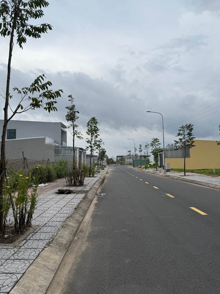 Đất nền 101m² đường 13 KDC Phường 4 Hậu Giang giá 750 triệu - Sổ hồng chính chủ!