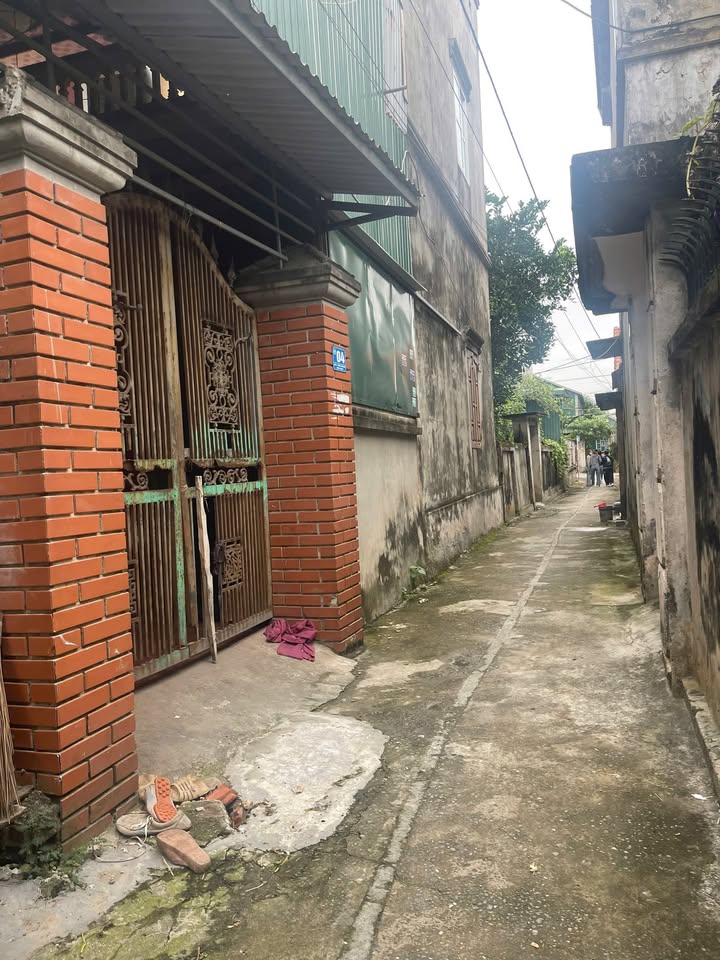 Nhà 2 Tầng Thôn Từ Thuận, Vân Từ, Phú Xuyên 147m² giá 3 tỷ - Sẵn sàng vào ở ngay!