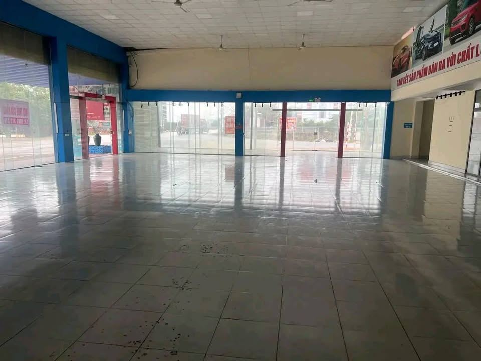 Cho thuê mặt bằng mặt đường Quốc lộ 37, Lục Nam, 1400m² - Vị trí đắc địa cho kinh doanh!