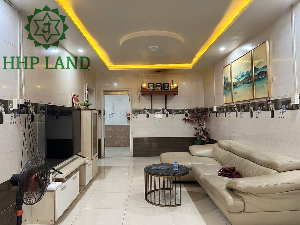 Nhà cấp 4 cho thuê tại phường Trung Dũng 90m² - Giá chỉ 4.5 triệu/tháng!