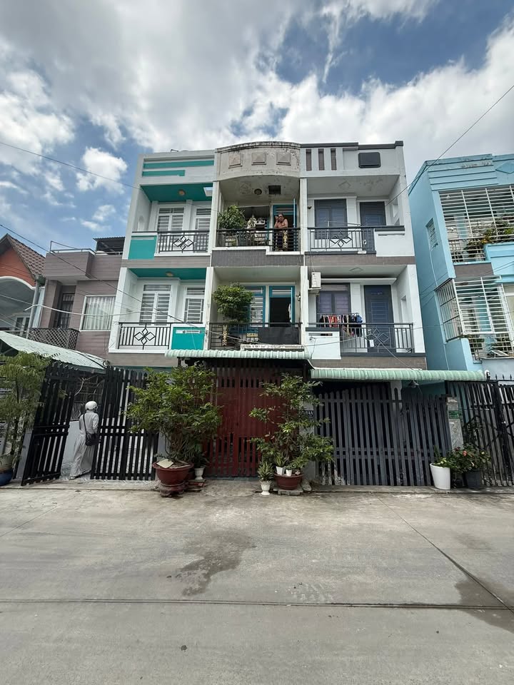 Nhà nguyên căn Hẻm 2552 Huỳnh Tấn Phát Nhà Bè 42m² giá 7 triệu - Không thể bỏ lỡ!