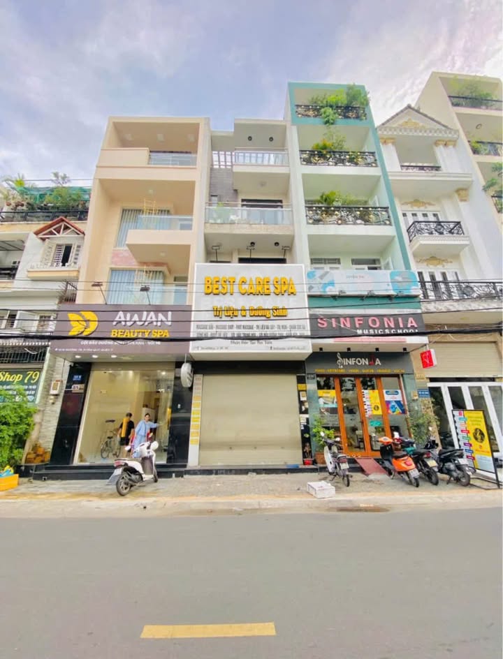 Nhà nguyên căn mặt tiền đường 79, Tân Quy, Q7 giá 40 triệu - Kinh doanh thuận lợi!