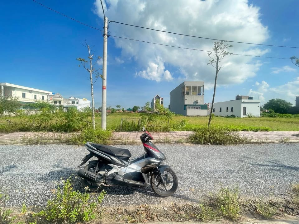 Đất nền Vũ Lăng Tiền Hải 121m² giá 900 triệu - Cơ hội đầu tư hấp dẫn!