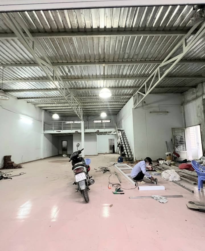 Nhà xưởng Hương Lộ 3 144m² giá 11 tỷ - Sẵn sàng đầu tư ngay!