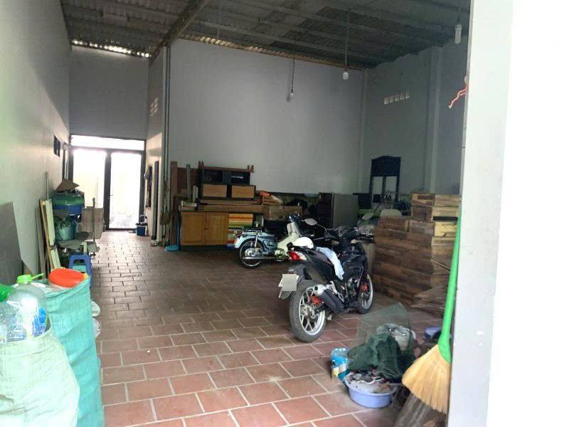 Đất nền Hiệp Bình Chánh 416m² giá 8.2 tỷ - Nhà cấp 4 và kho sẵn sàng sử dụng!