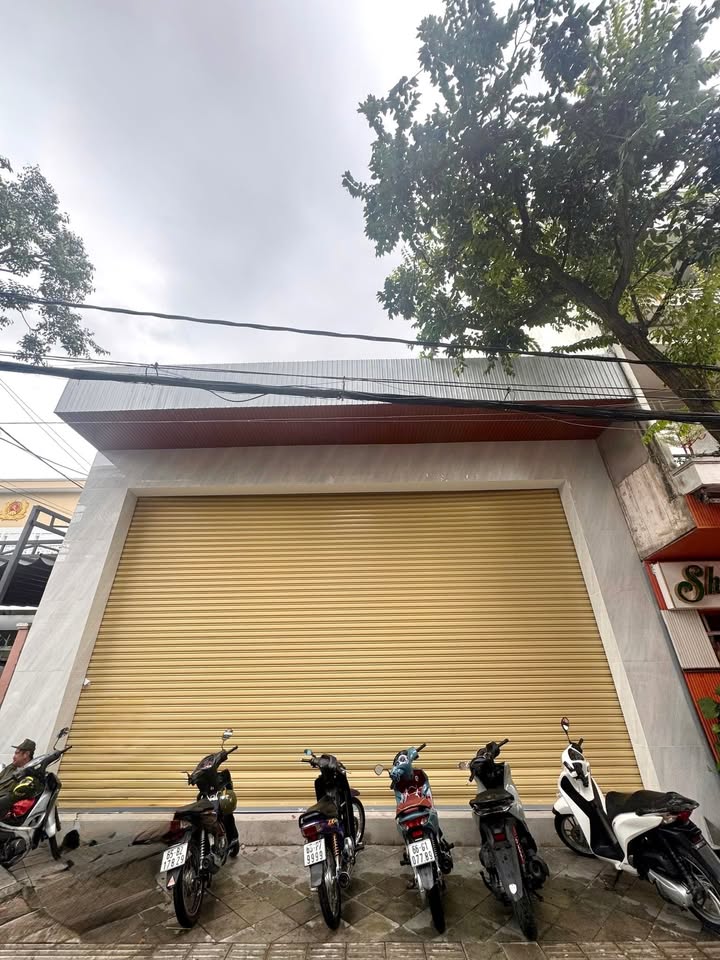 Nhà cho thuê mặt tiền đường Phan Đình Phùng, Cần Thơ 230m² - Vị trí đẹp, giao thông thuận lợi!