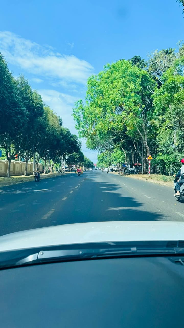 Nhà phố 2 mặt tiền đường Hà Huy Tập 200m² giá 12 tỷ - Đầu tư sinh lời tuyệt vời!