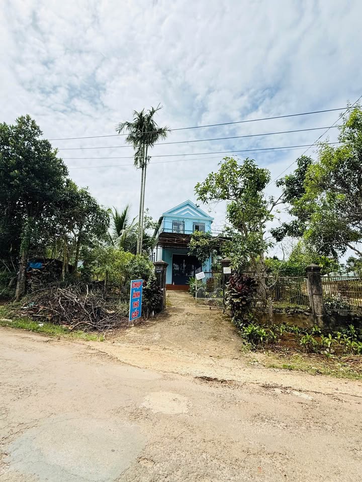 Nhà mặt tiền Nguyễn Viết Xuân, Bảo Lộc 217m² giá 3.5 tỷ - Mặt tiền thông thoáng, gần chợ