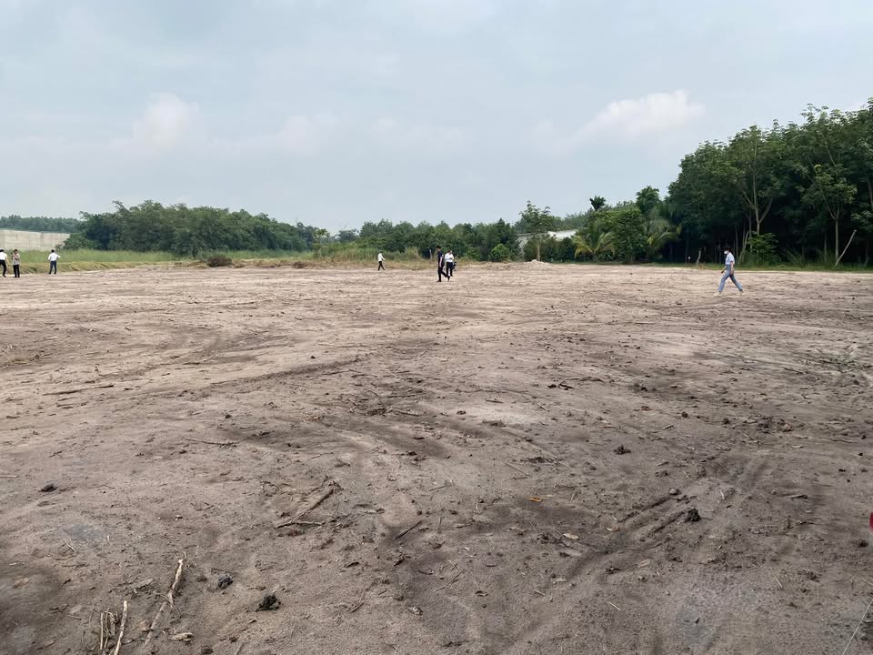 Đất nền Minh Hưng 300m² giá 1.1 tỷ - Cần bán gấp!