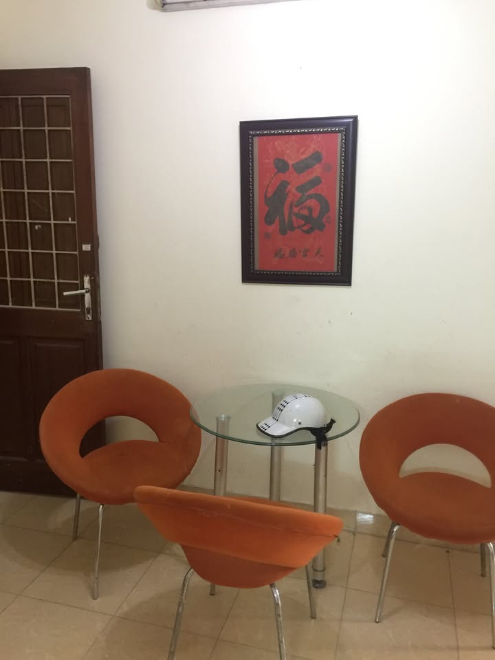 Căn hộ cho thuê Tập thể A8 Vĩnh Hồ 60m² giá 7 triệu - Chính chủ, đầy đủ tiện nghi!