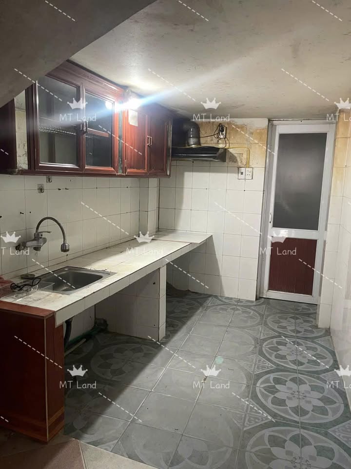 Nhà cho thuê 3 tầng mặt phố Lê Lợi, Bắc Giang - Giá chỉ 4 triệu/tháng!