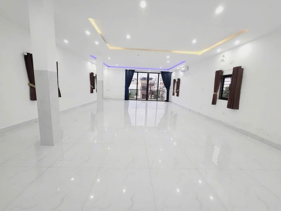 Cho thuê nhà mặt tiền Hồ Xuân Hương Đà Nẵng 130m² giá 55 triệu - Vị trí kinh doanh đắc địa!