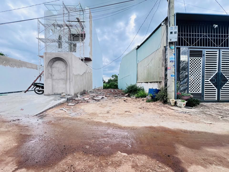 Đất Hẻm Hồ Tùng Mậu – Phường Thống Nhất 135m² giá 1.05 tỷ - Vị trí đẹp, thuận tiện giao thông!