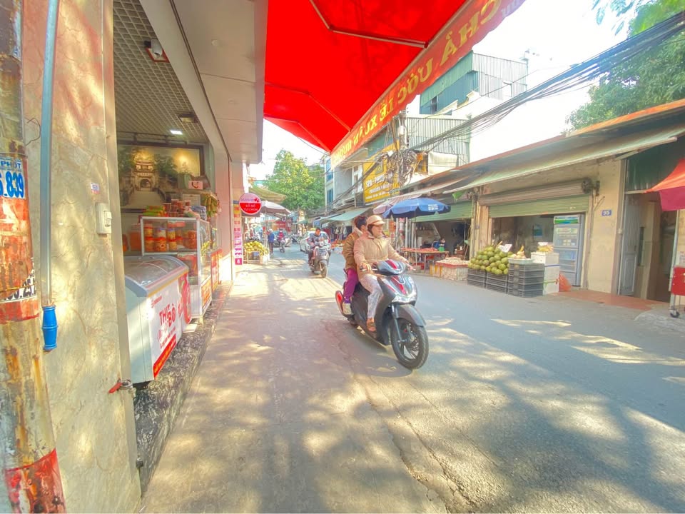 Nhà phố Nam Dư - Vĩnh Hưng 33m² giá 6 tỷ - Ô tô đỗ cửa, ngõ thông thoáng!