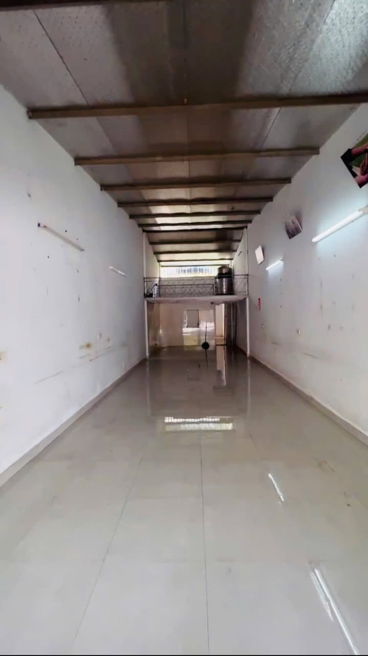 Nhà ống C4 đường Xiên Khoảng, Vinh 75m² giá 5 triệu - Phù hợp kinh doanh ngay!