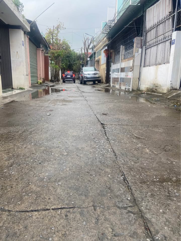 Đất mặt đường Đặng Nguyên Cẩn, Vinh 60m² giá 2 tỷ - Vị trí đắc địa cho kinh doanh!